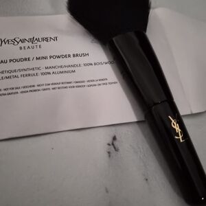 Yves Saint Laurent Mini Powder Brush - Black